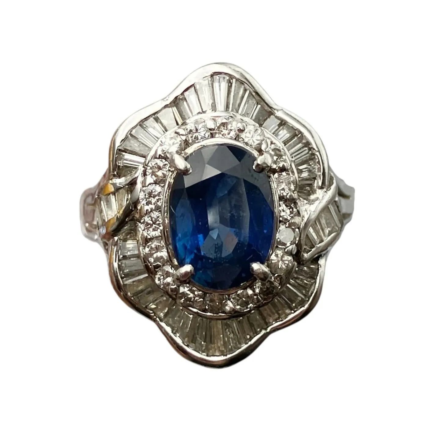 Pt900 サファイア2.115ct MD1.10ct リング